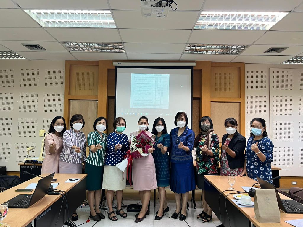 สาขาวิชาพยาบาลศาสตร์ ขอแสดงความยินดีกับ ผศ.ดร.กาญจนา ศรีสวัสดิ์ ในโอกาสได้รับตำแหน่งผู้ช่วยศาสตราจารย์ และ ว่าที่ ดร.สุพัตรา ช่างสุพรรณ ที่ผ่านการสอบปกป้องดุษฎีนิพนธ์ได้เรียบร้อย